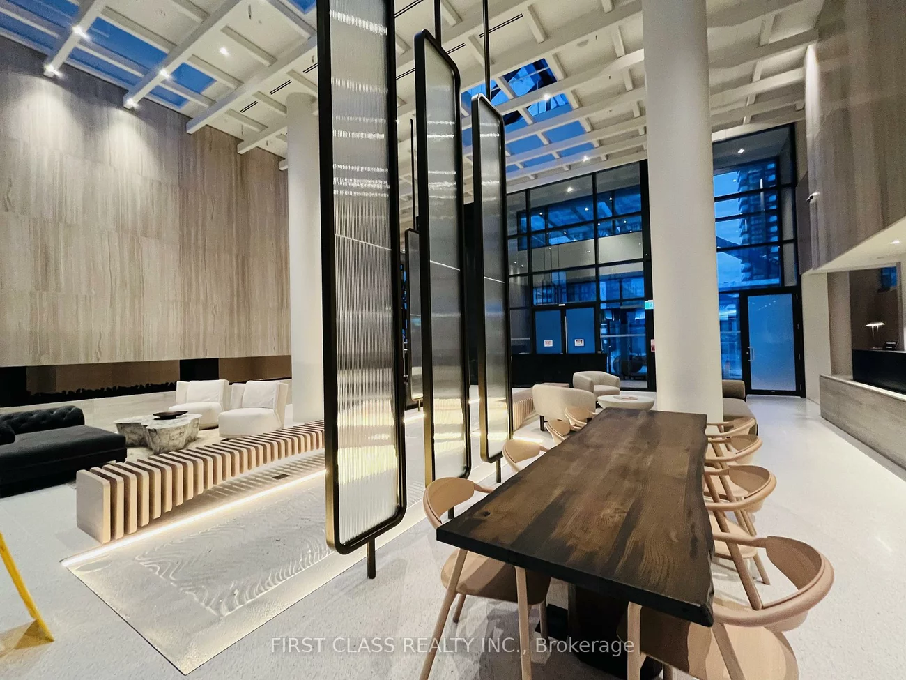 195, Commerce, Vaughan Corporate Centre, Vaughan