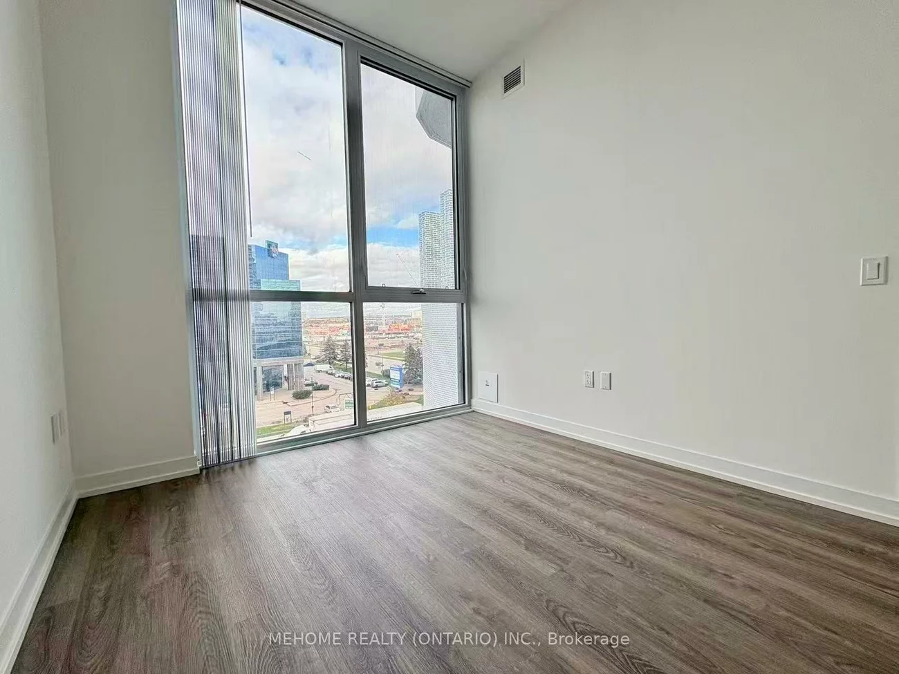 8, Interchange, Vaughan Corporate Centre, Vaughan