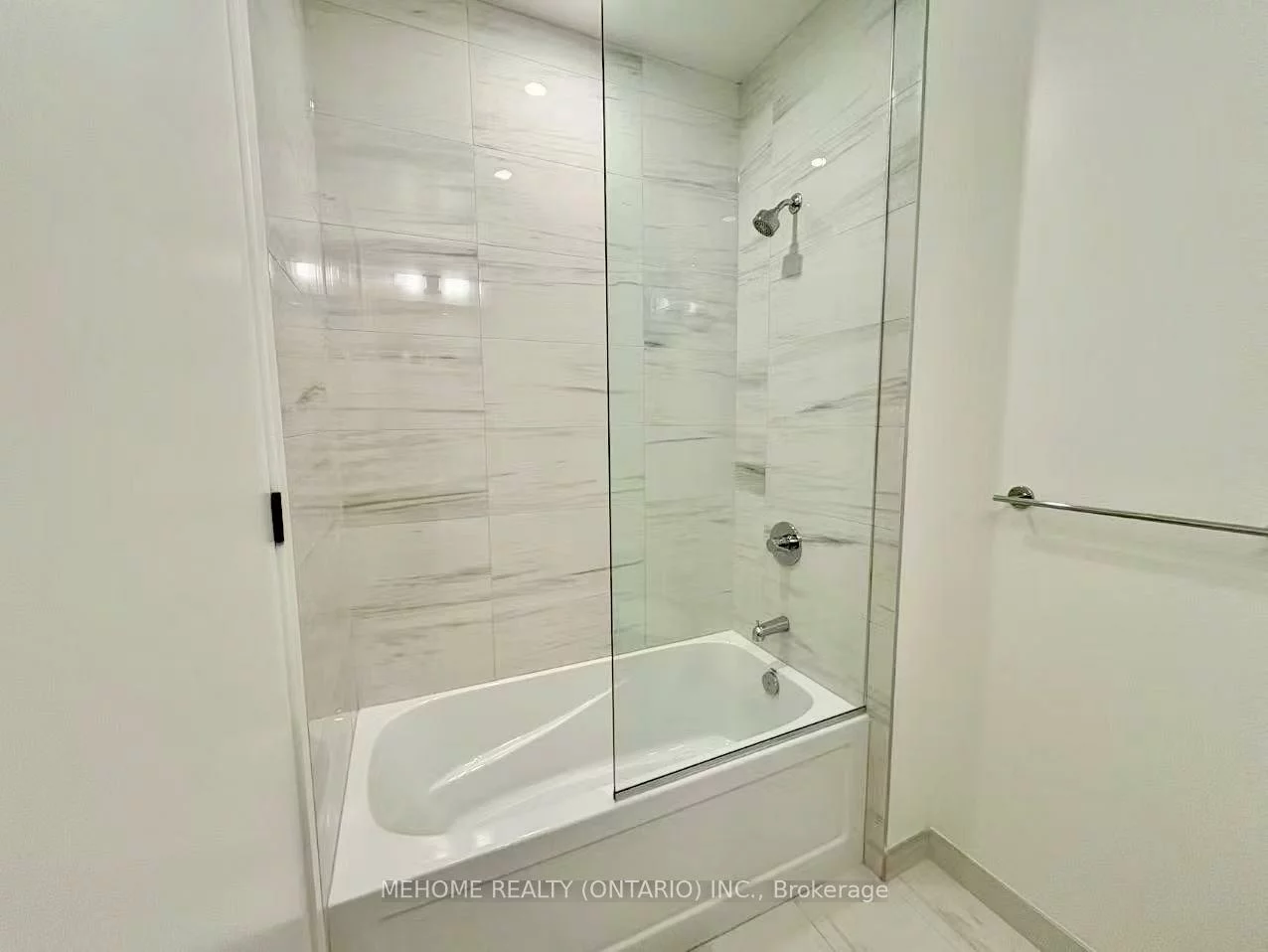 8, Interchange, Vaughan Corporate Centre, Vaughan