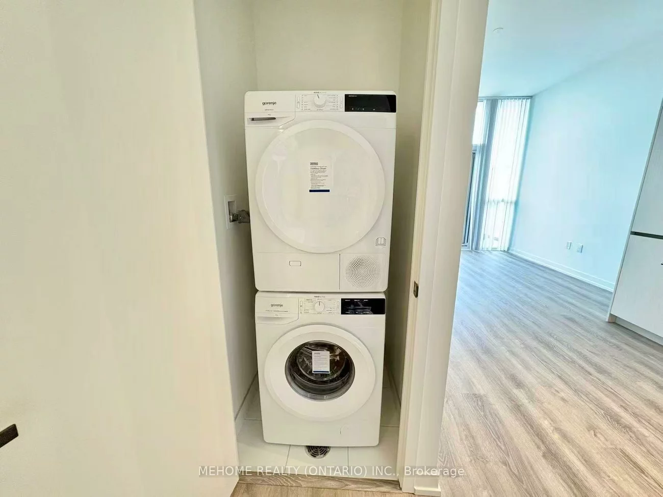 8, Interchange, Vaughan Corporate Centre, Vaughan