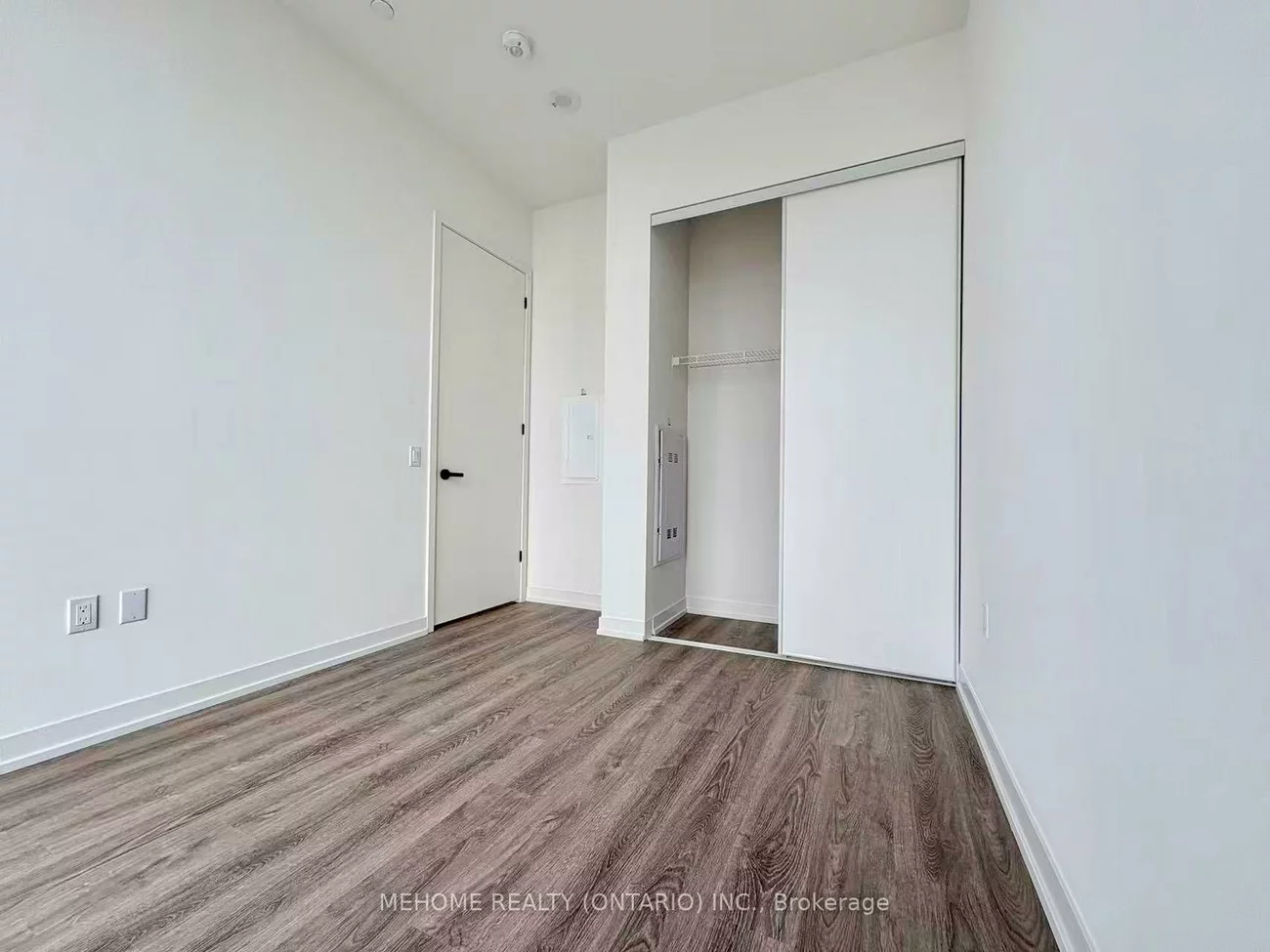 8, Interchange, Vaughan Corporate Centre, Vaughan