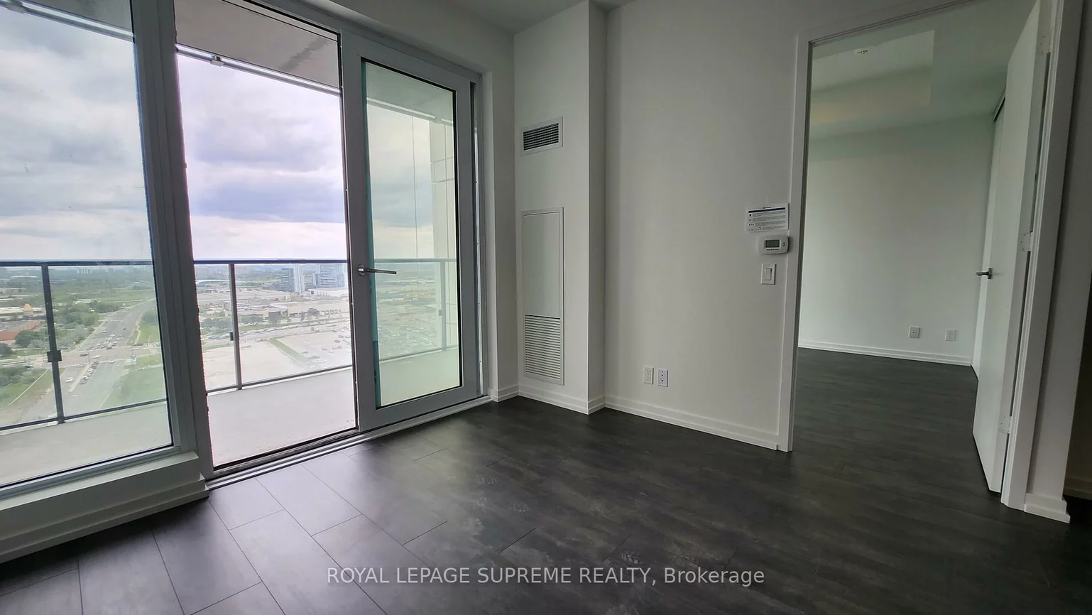 7890, Jane, Vaughan Corporate Centre, Vaughan