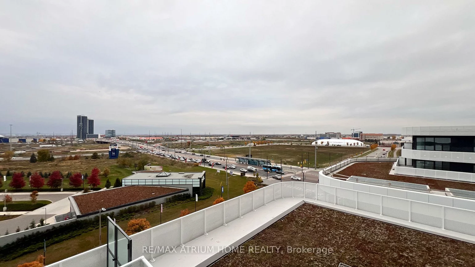 195, Commerce, Vaughan Corporate Centre, Vaughan