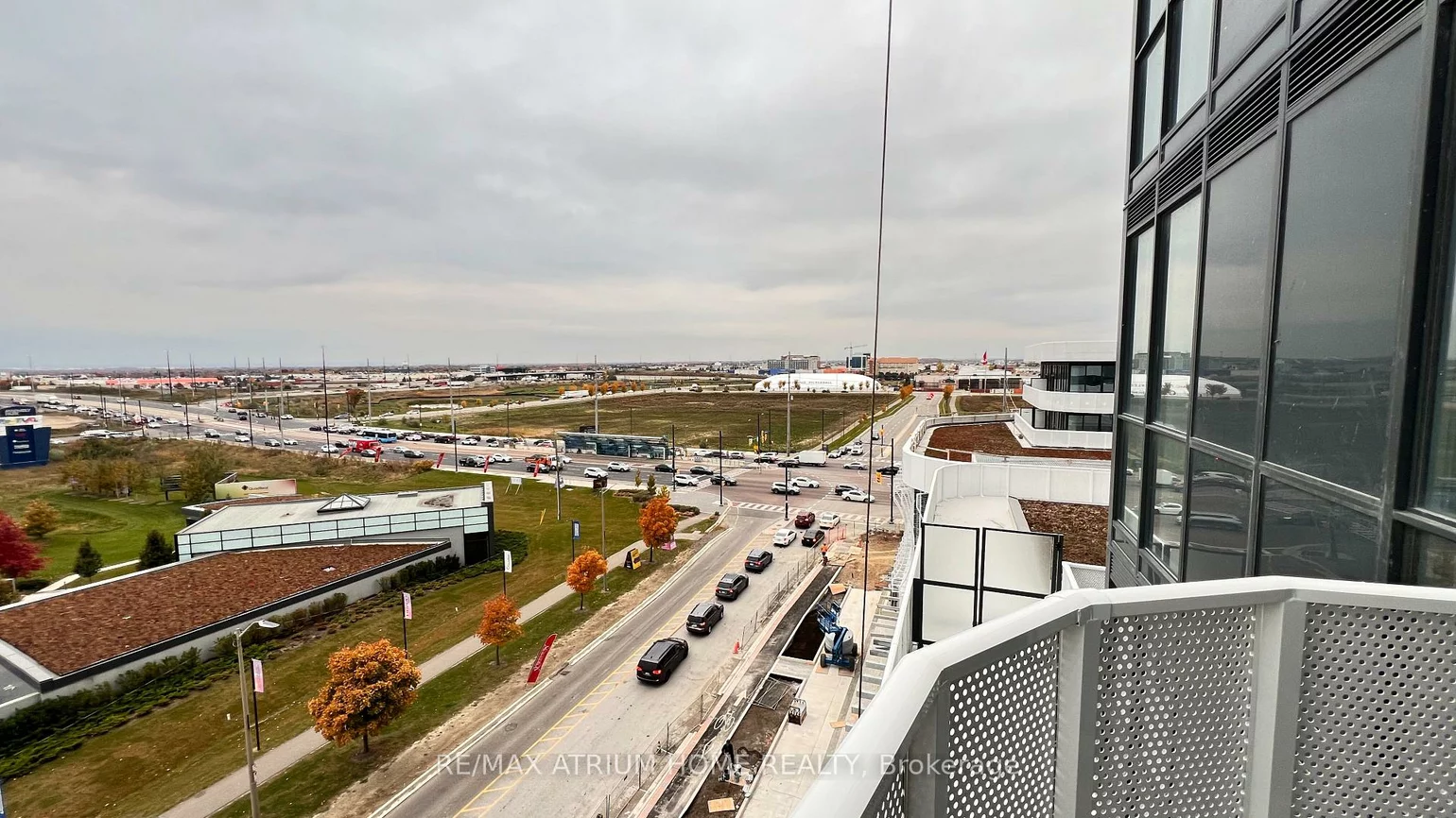 195, Commerce, Vaughan Corporate Centre, Vaughan