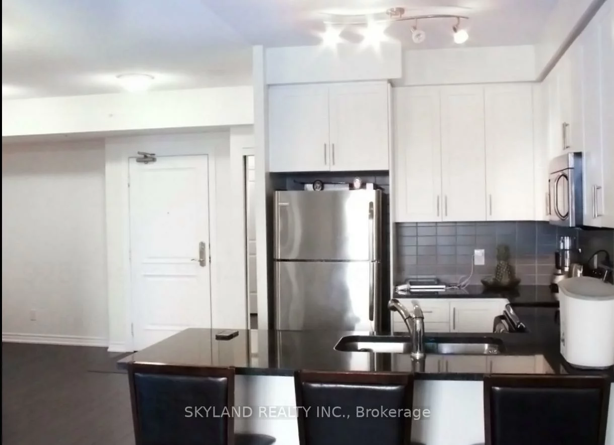 9255, Jane, Maple, Vaughan