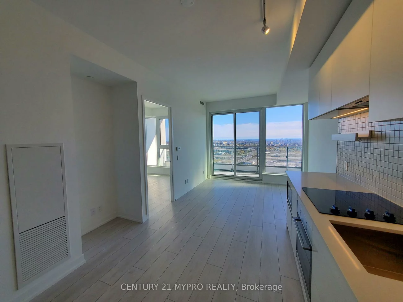 5, Buttermill, Vaughan Corporate Centre, Vaughan