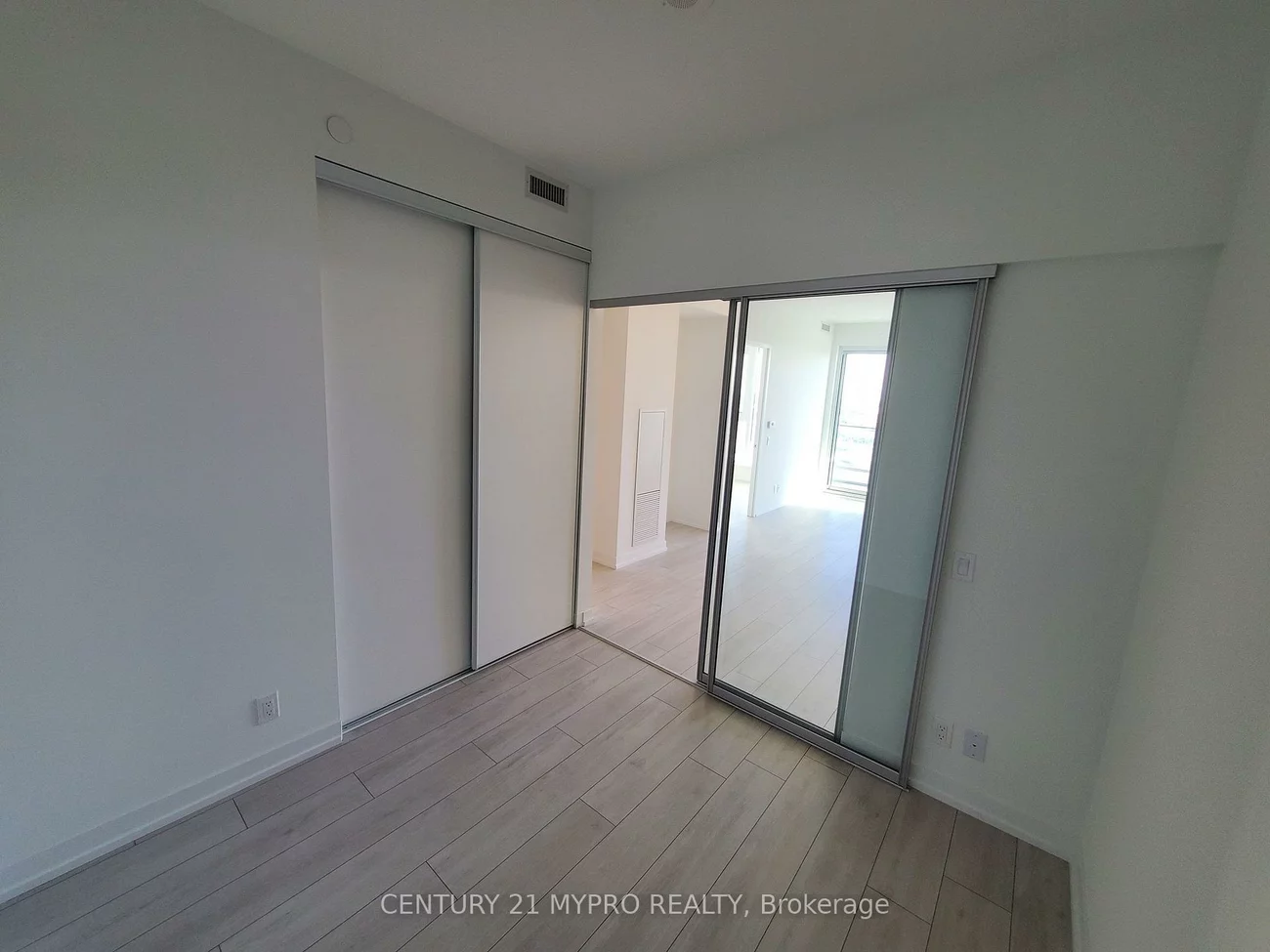 5, Buttermill, Vaughan Corporate Centre, Vaughan