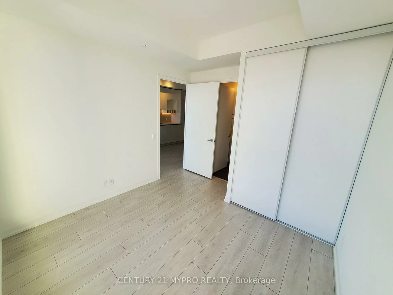 5, Buttermill, Vaughan Corporate Centre, Vaughan