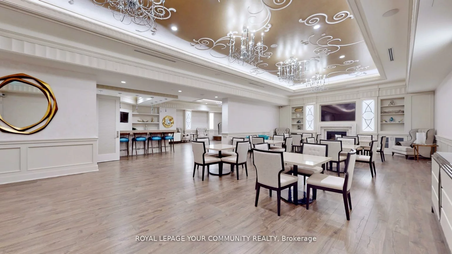 9075, Jane, Concord, Vaughan