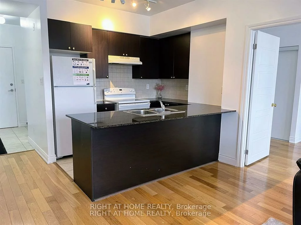 10211, Keele, Maple, Vaughan