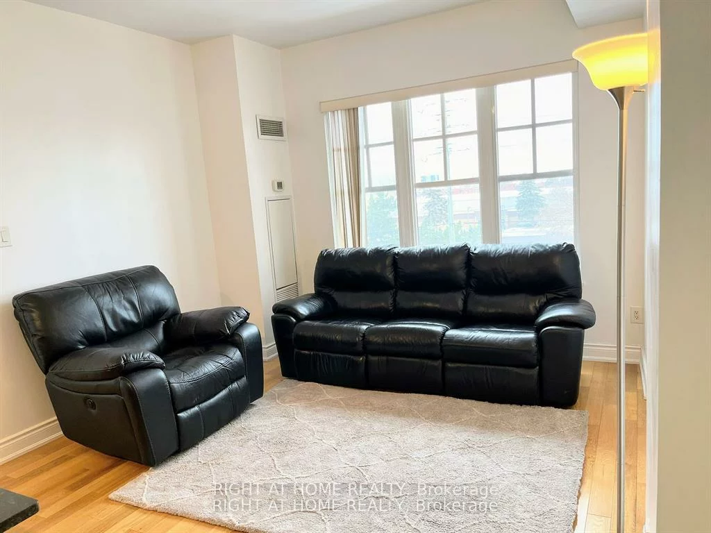 10211, Keele, Maple, Vaughan