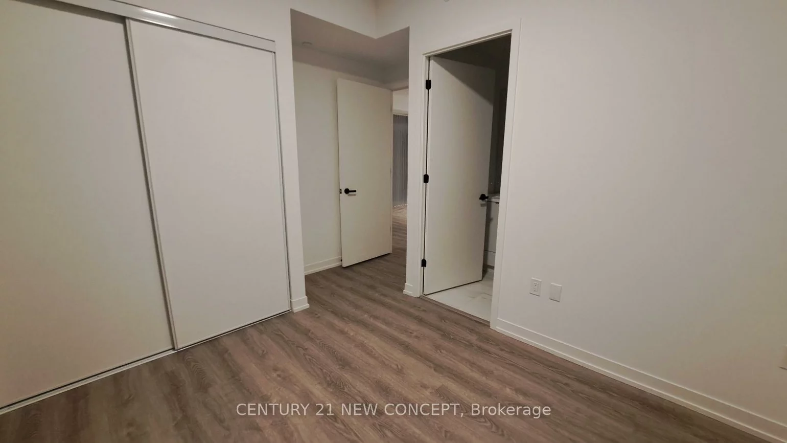 8, Interchange, Vaughan Corporate Centre, Vaughan