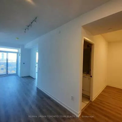 8, Interchange, Vaughan Corporate Centre, Vaughan