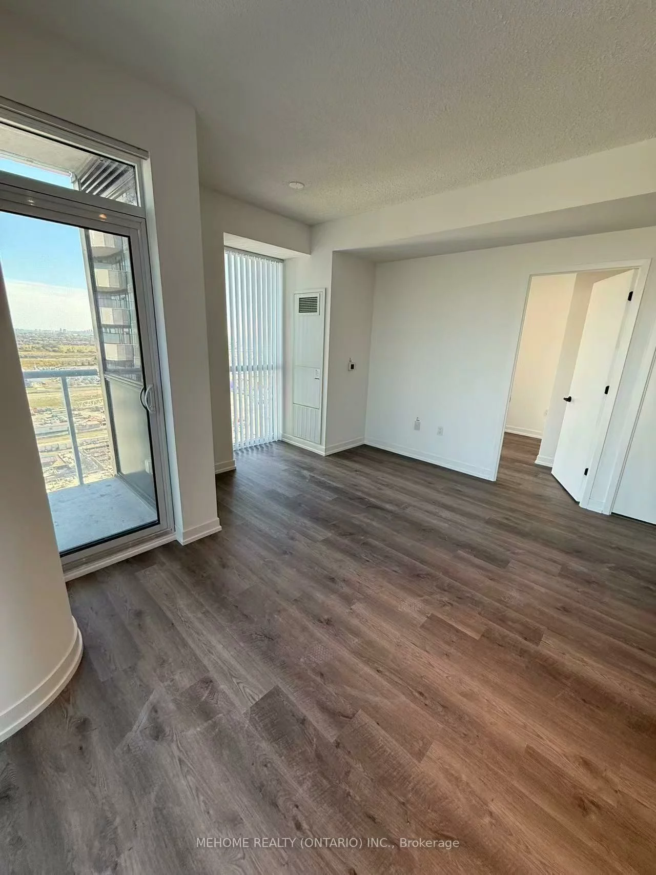 8, Interchange, Vaughan Corporate Centre, Vaughan