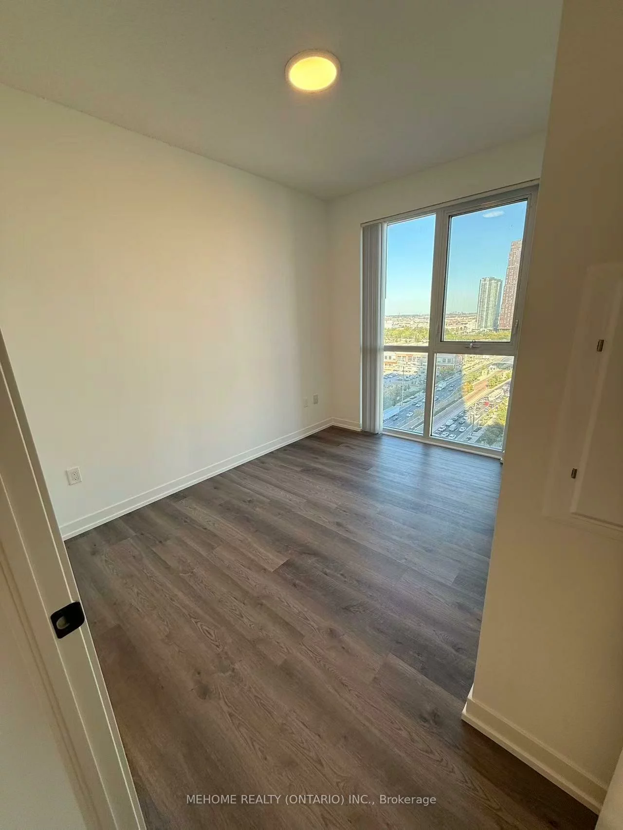 8, Interchange, Vaughan Corporate Centre, Vaughan