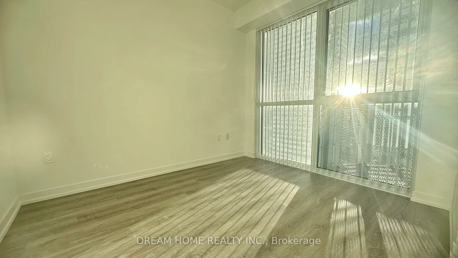 8, Interchange, Vaughan Corporate Centre, Vaughan