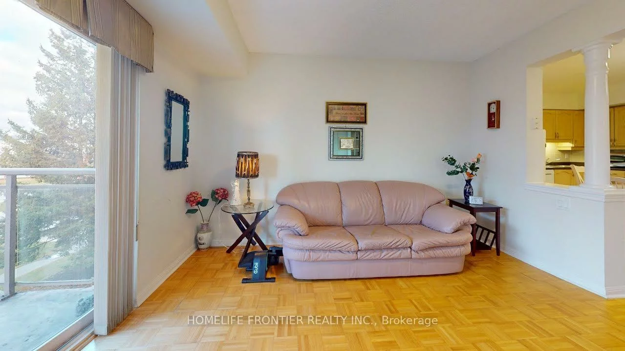 2502, Rutherford, Maple, Vaughan