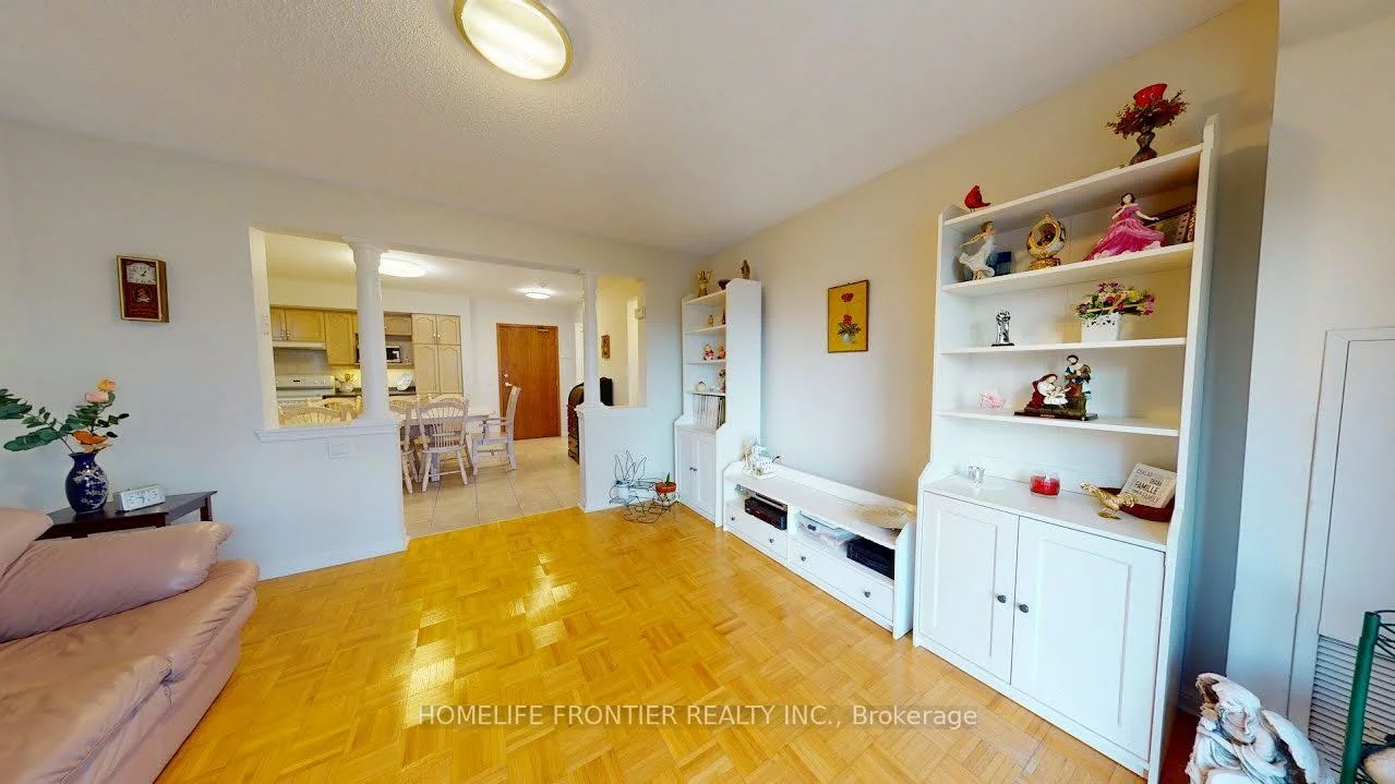 2502, Rutherford, Maple, Vaughan