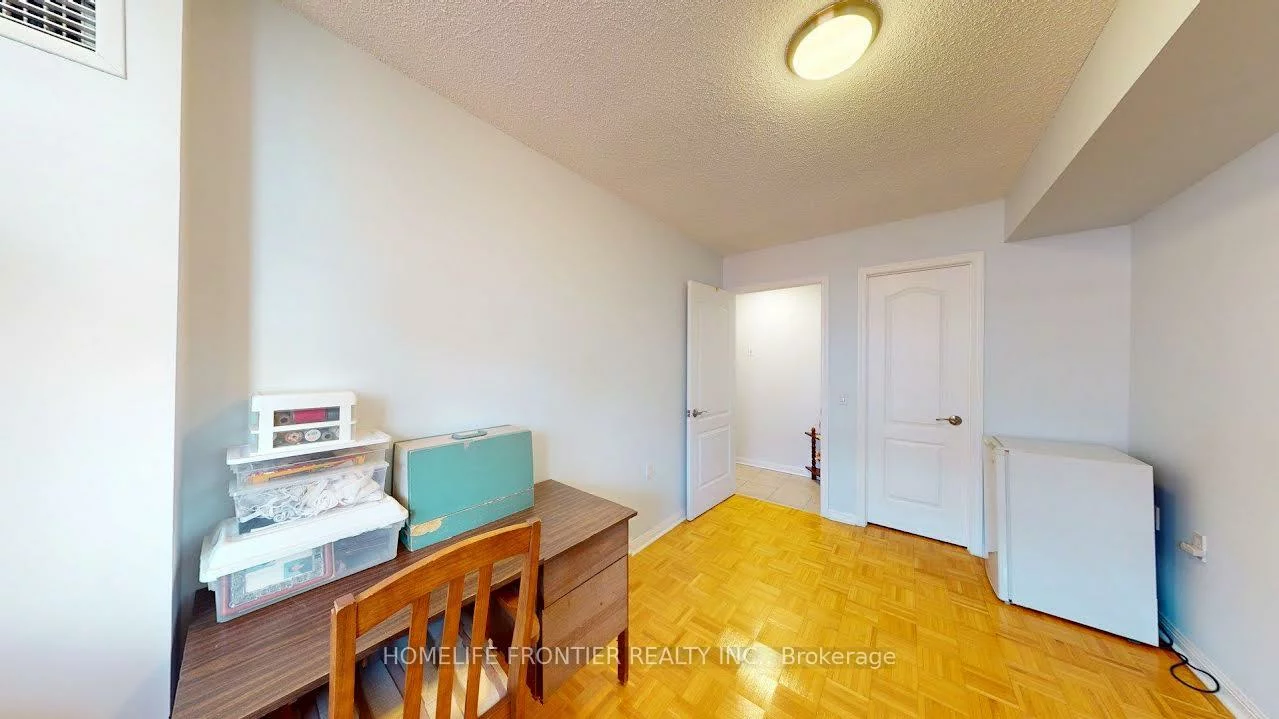 2502, Rutherford, Maple, Vaughan