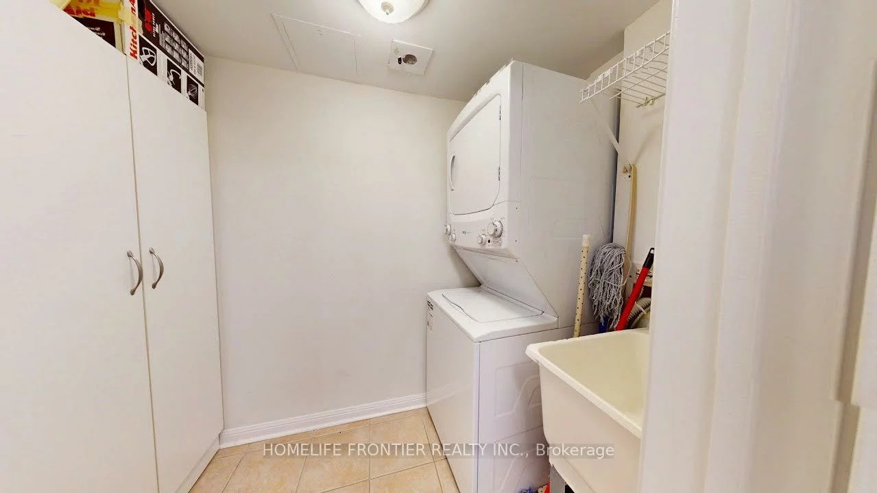 2502, Rutherford, Maple, Vaughan