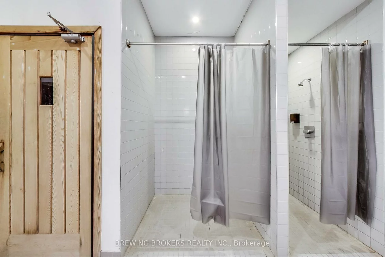 85, North Park, Beverley Glen, Vaughan