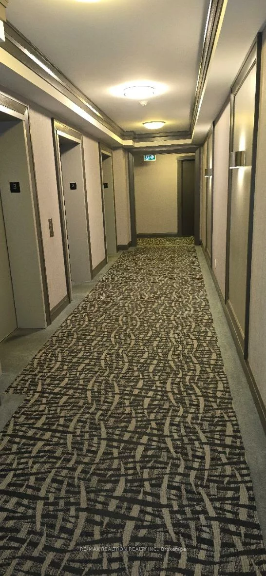 3700, Highway 7, Vaughan Corporate Centre, Vaughan