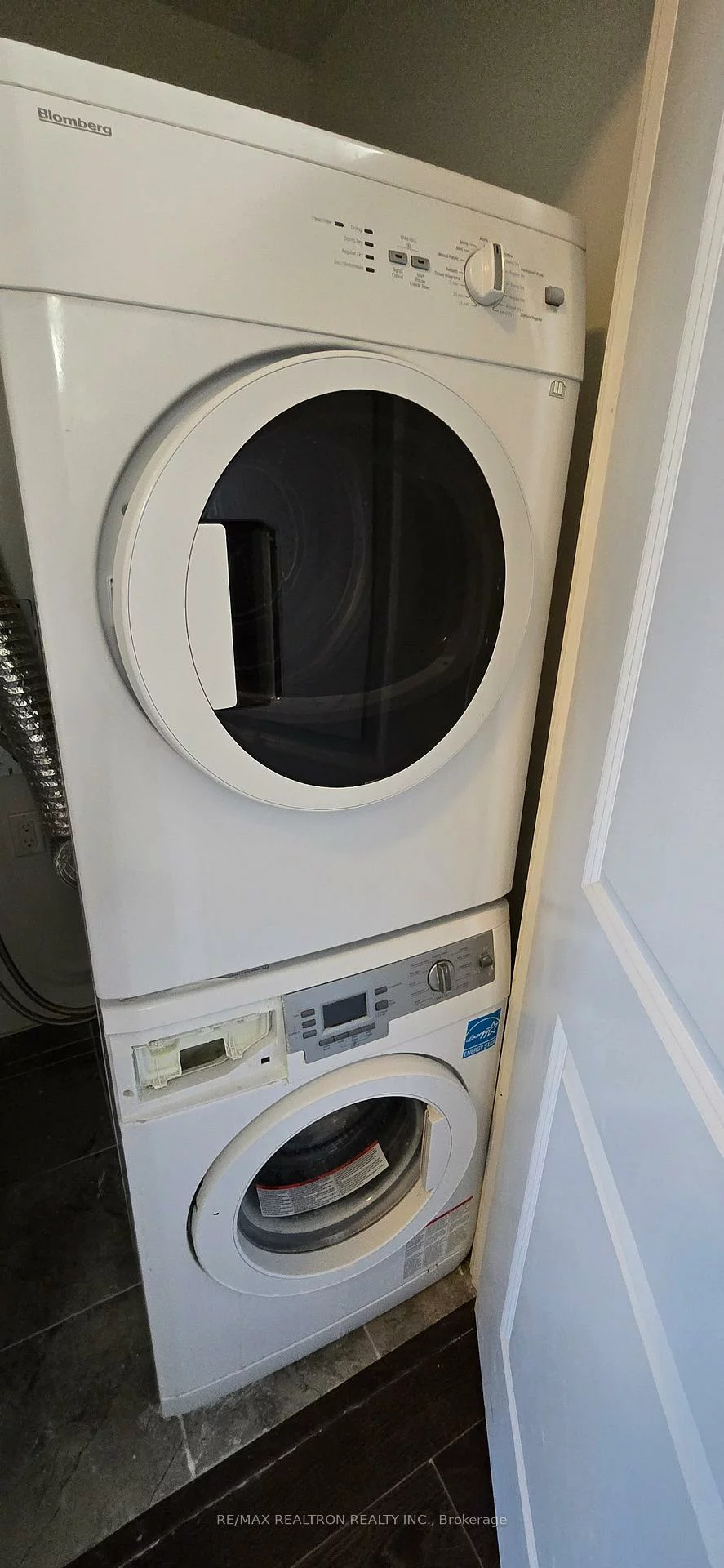 3700, Highway 7, Vaughan Corporate Centre, Vaughan