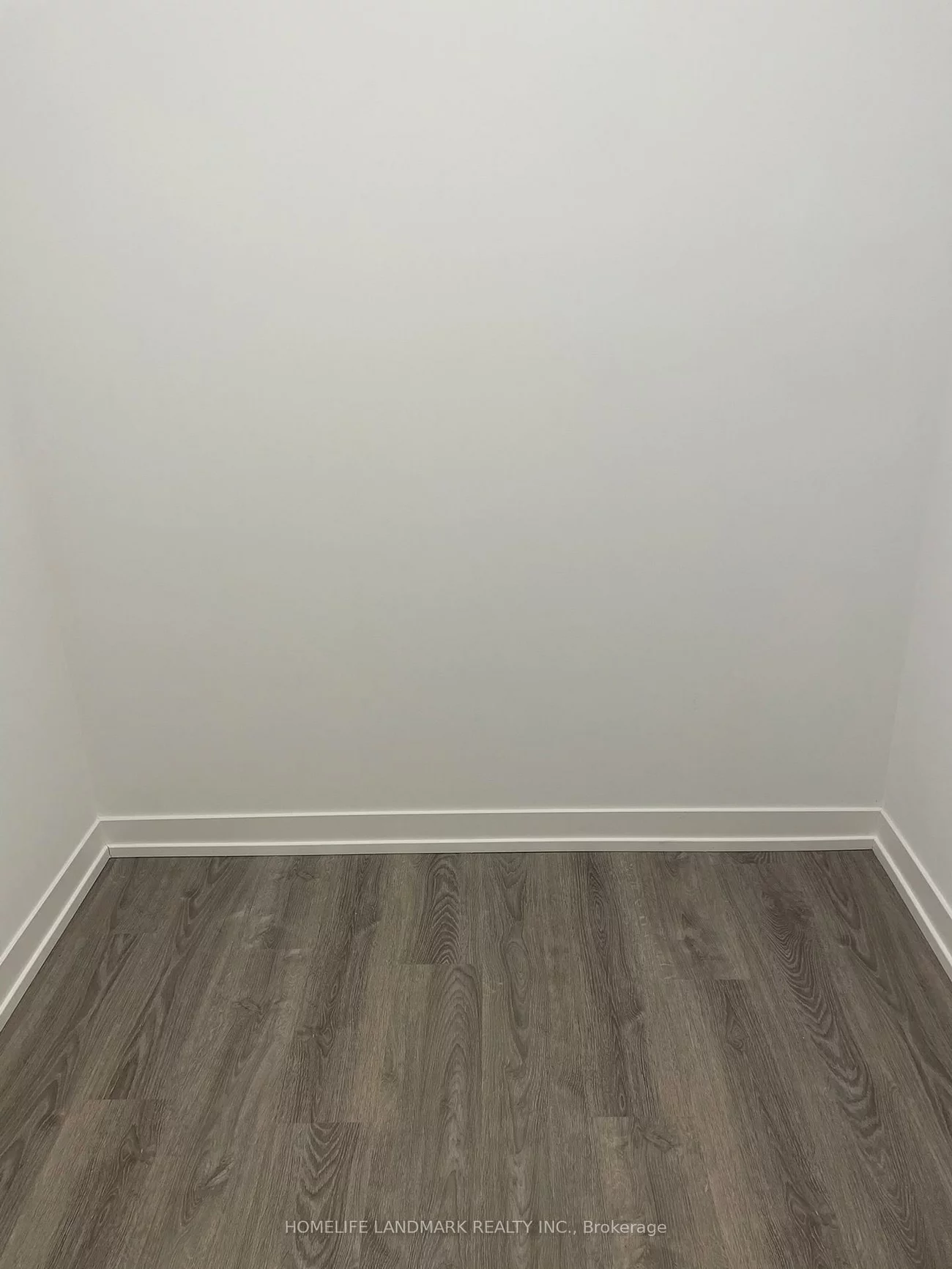 8, Interchange, Vaughan Corporate Centre, Vaughan