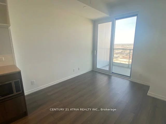 1000, Portage, Vaughan Corporate Centre, Vaughan