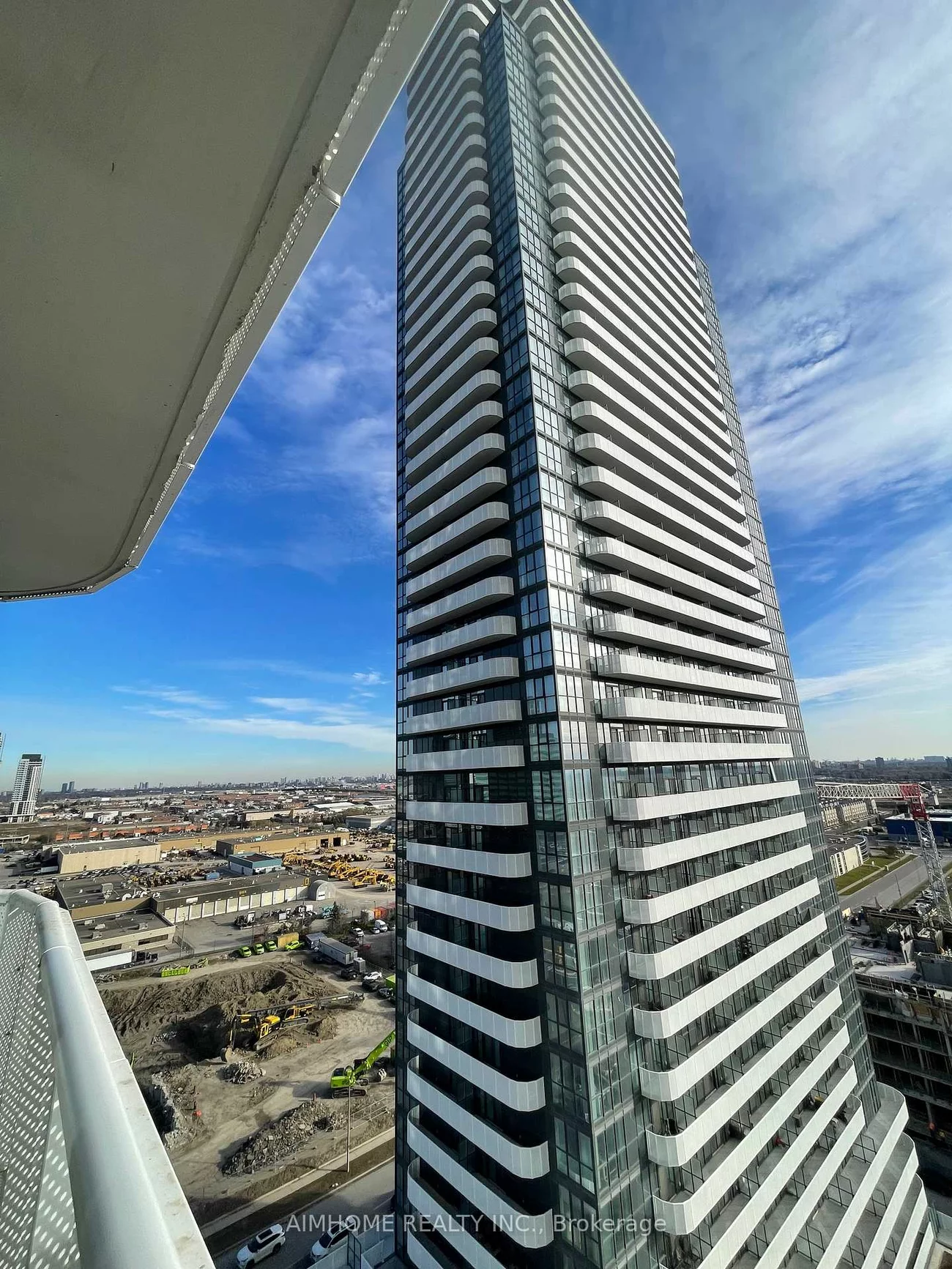 8, Interchange, Vaughan Corporate Centre, Vaughan