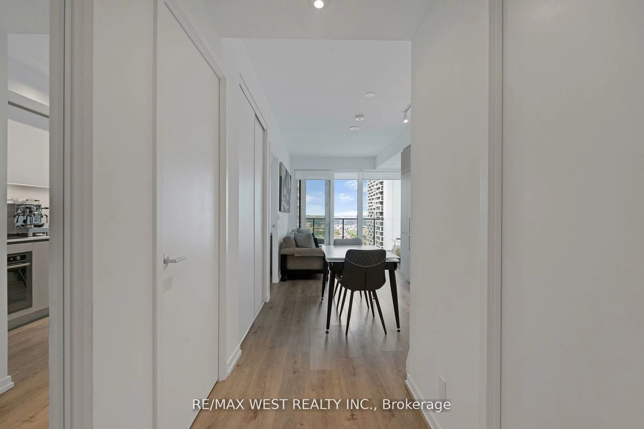 7890, Jane, Vaughan Corporate Centre, Vaughan