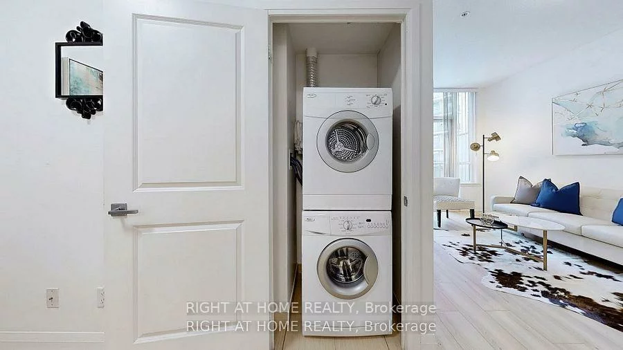 95, North Park, Beverley Glen, Vaughan