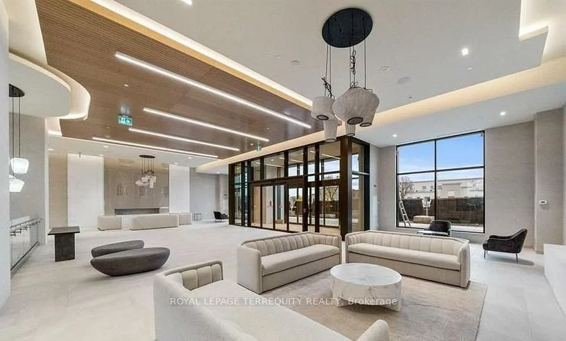 8960, Jane, Concord, Vaughan