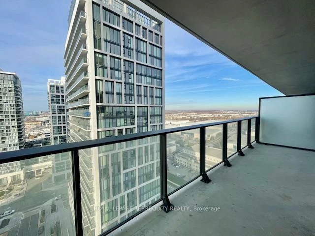 8960, Jane, Concord, Vaughan