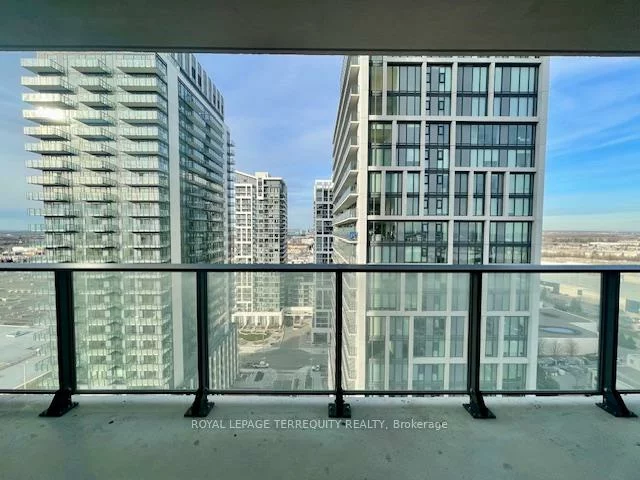 8960, Jane, Concord, Vaughan