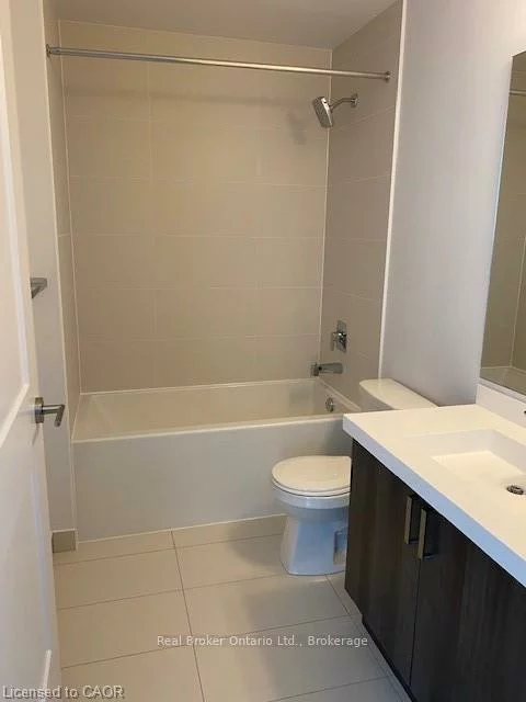 7895, Jane, Vaughan Grove, Vaughan