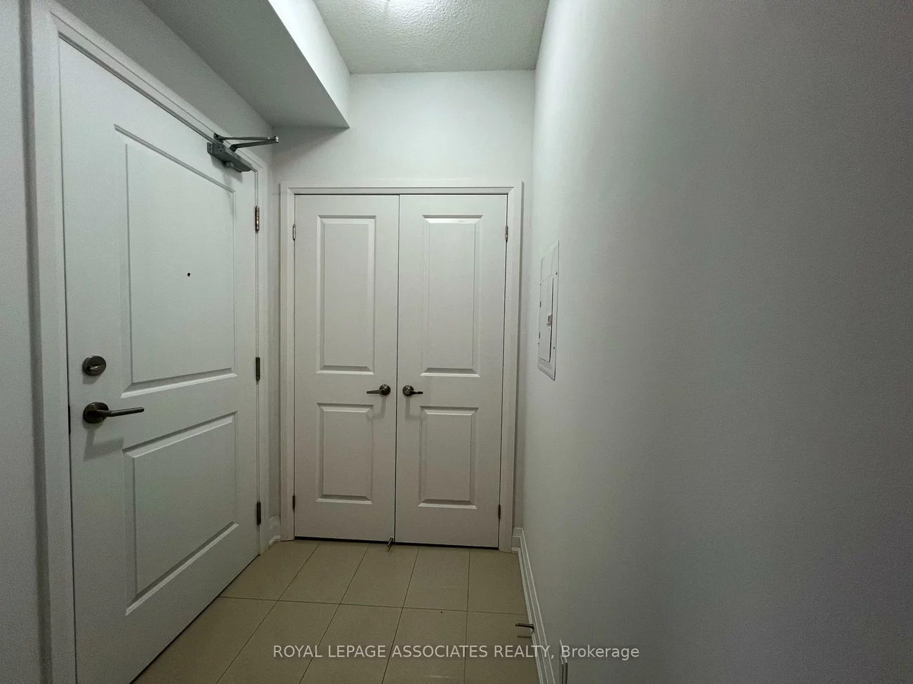 24, Woodstream, Vaughan Grove, Vaughan