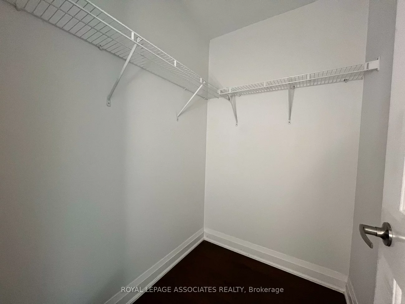 24, Woodstream, Vaughan Grove, Vaughan