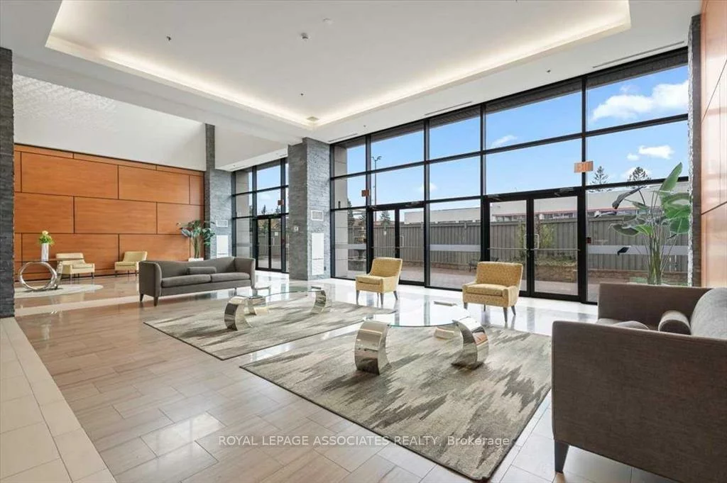 24, Woodstream, Vaughan Grove, Vaughan