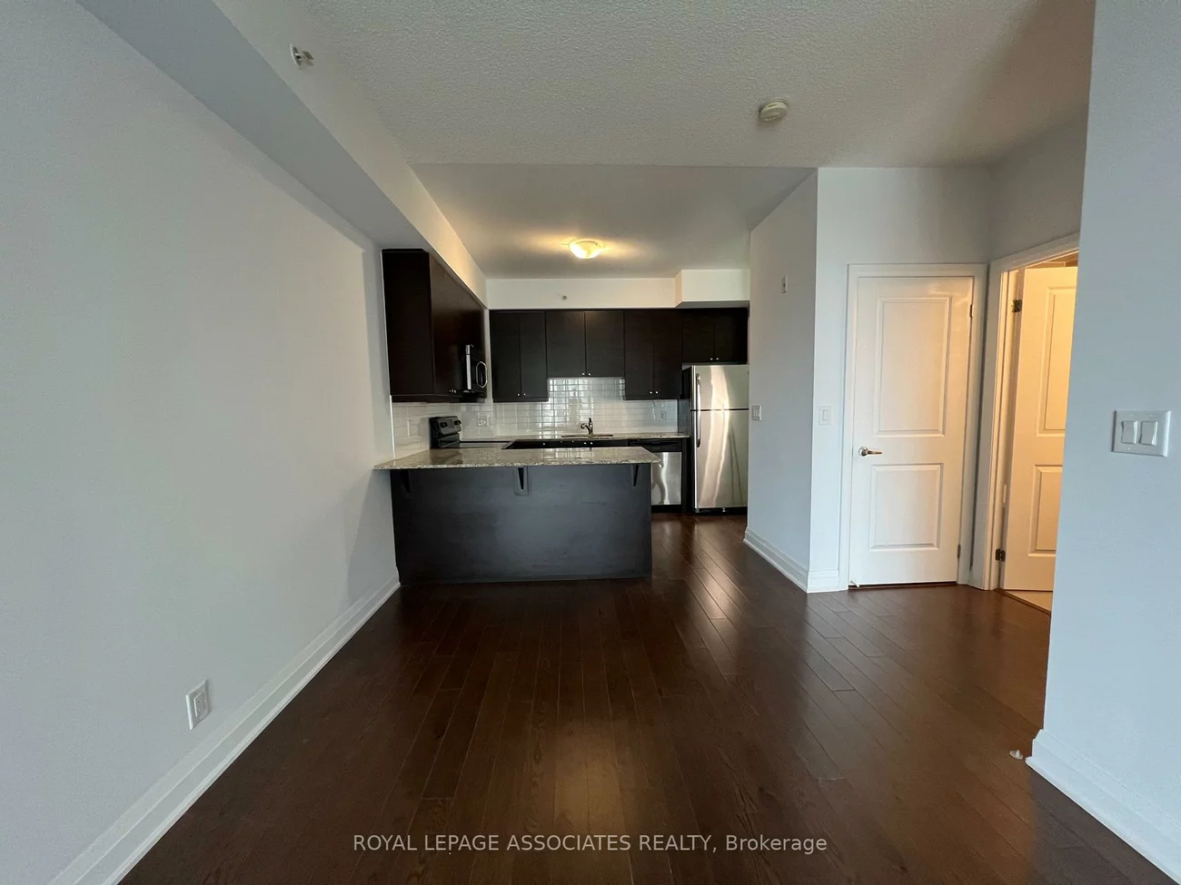 24, Woodstream, Vaughan Grove, Vaughan