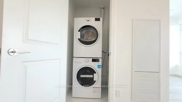 50, Upper Mall, Brownridge, Vaughan