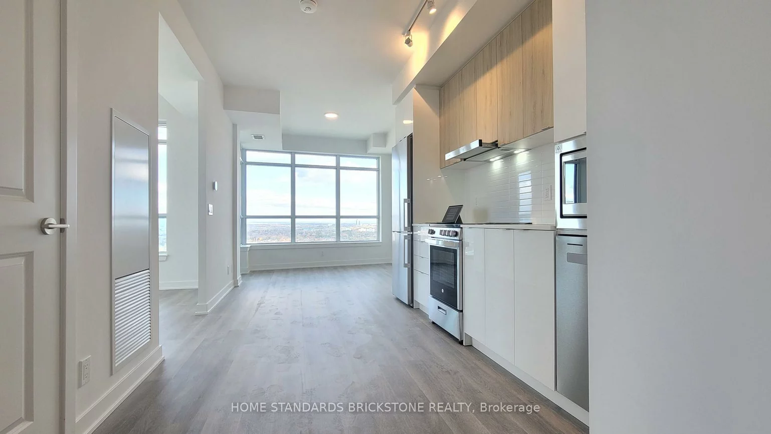 50, Upper Mall, Brownridge, Vaughan