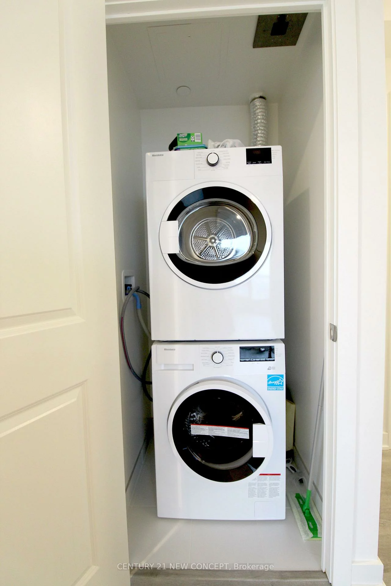 30, Upper Mall, Brownridge, Vaughan