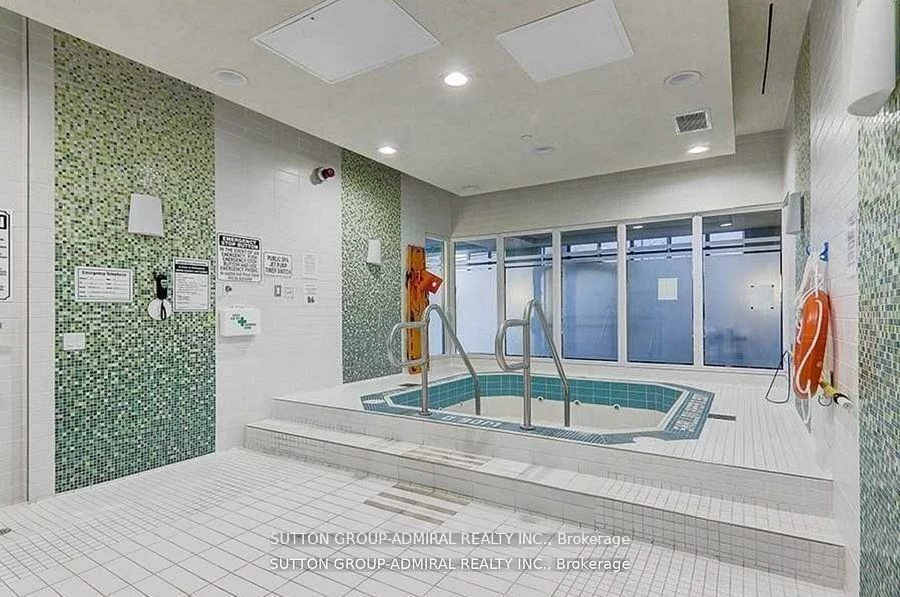 7890, Bathurst, Beverley Glen, Vaughan