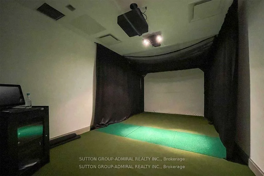 7890, Bathurst, Beverley Glen, Vaughan