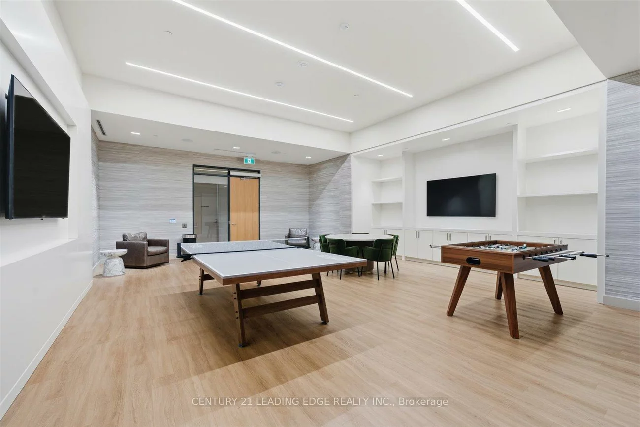 8960, Jane, Vellore Village, Vaughan