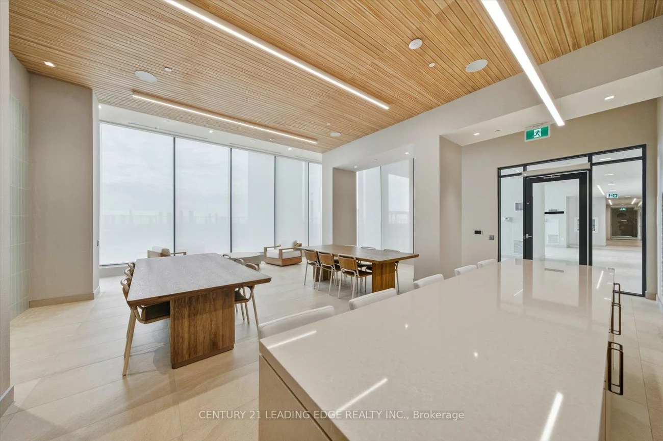 8960, Jane, Vellore Village, Vaughan