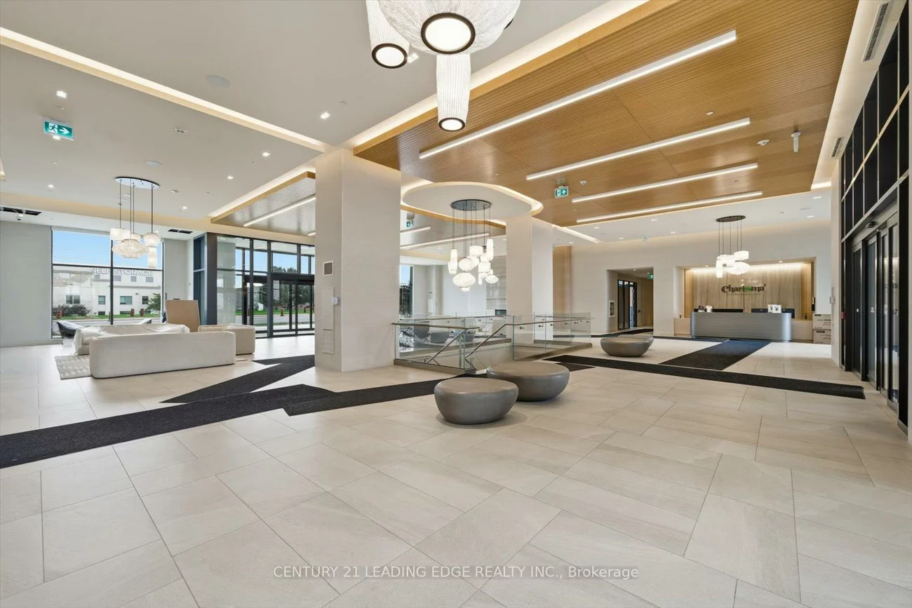 8960, Jane, Vellore Village, Vaughan