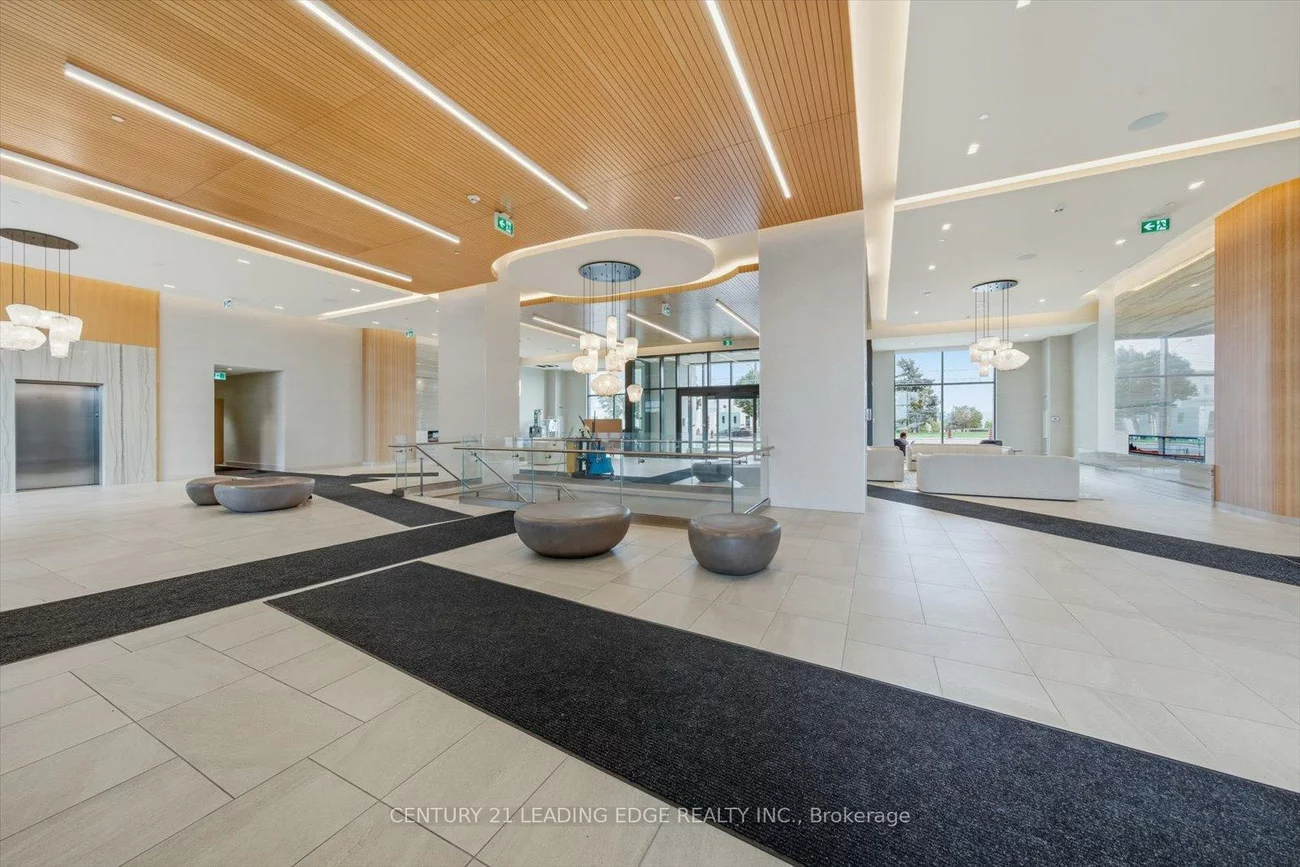 8960, Jane, Vellore Village, Vaughan