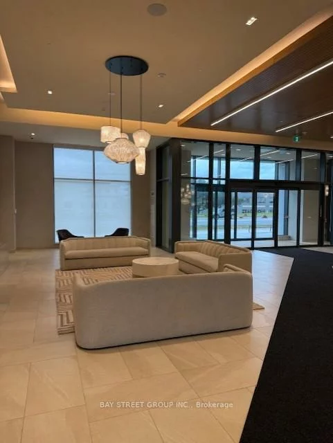 8960, Jane, Vellore Village, Vaughan